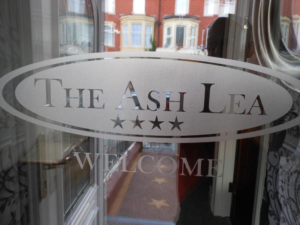 Ash Lea Hotel Blackpool Esterno foto